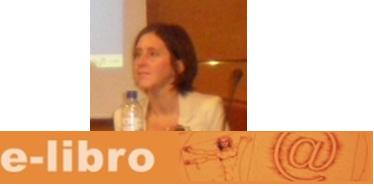 La ponente y su logotipo