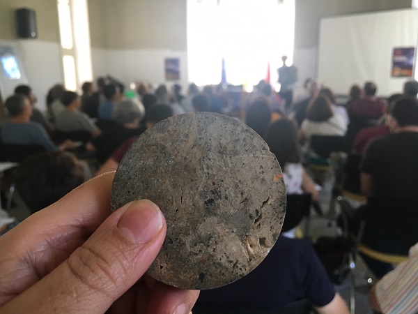 Una muestra de la piedra caliza del Hospital de Jornaleros de Maudes. / UCM.