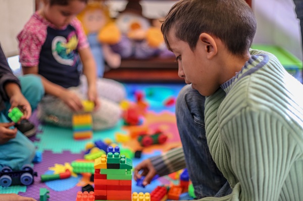 El juego es una herramienta para el cambio social en los niños y las niñas. / UNICEF Ecuador. 