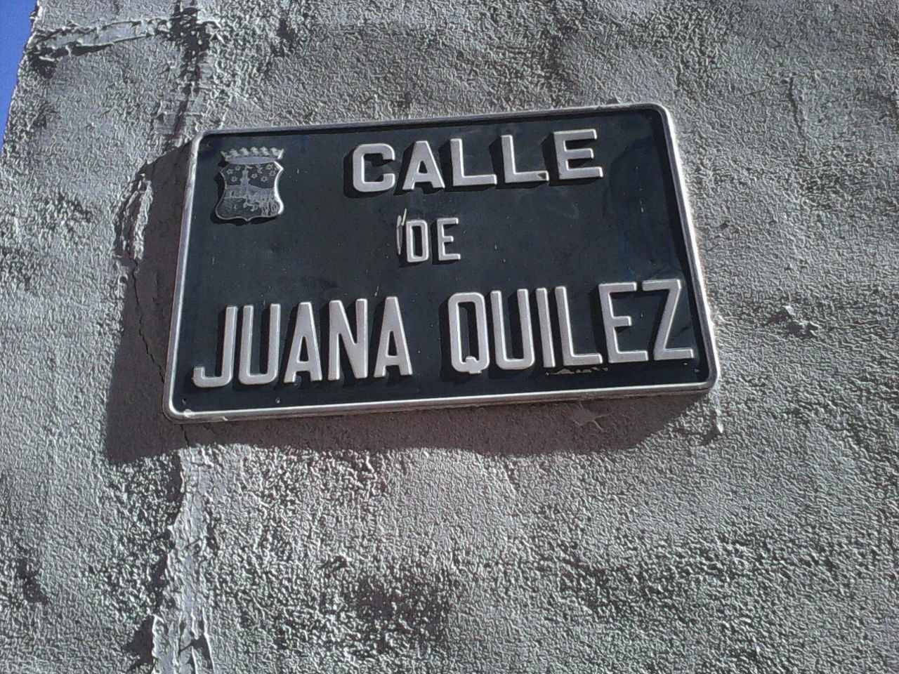 Placa calle Juana Quilez