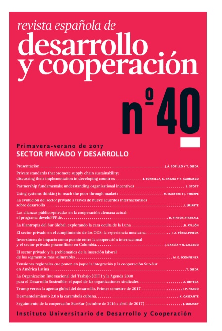 Revista Española de Desarrollo y Cooperación Nº40 dedicada al Sector Privado y Desarrollo