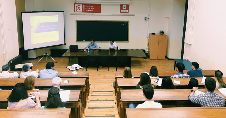 Sesión del Laboratorio de Configuraciones Pedagógicas con Moshé Tatar