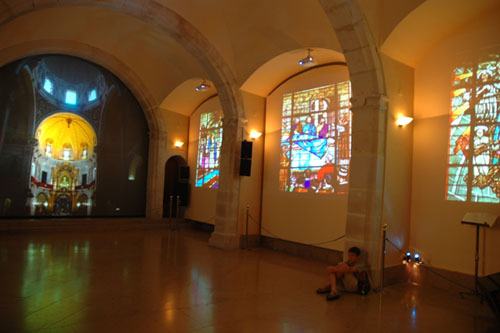 Interior Museo de la Festa en una capilla