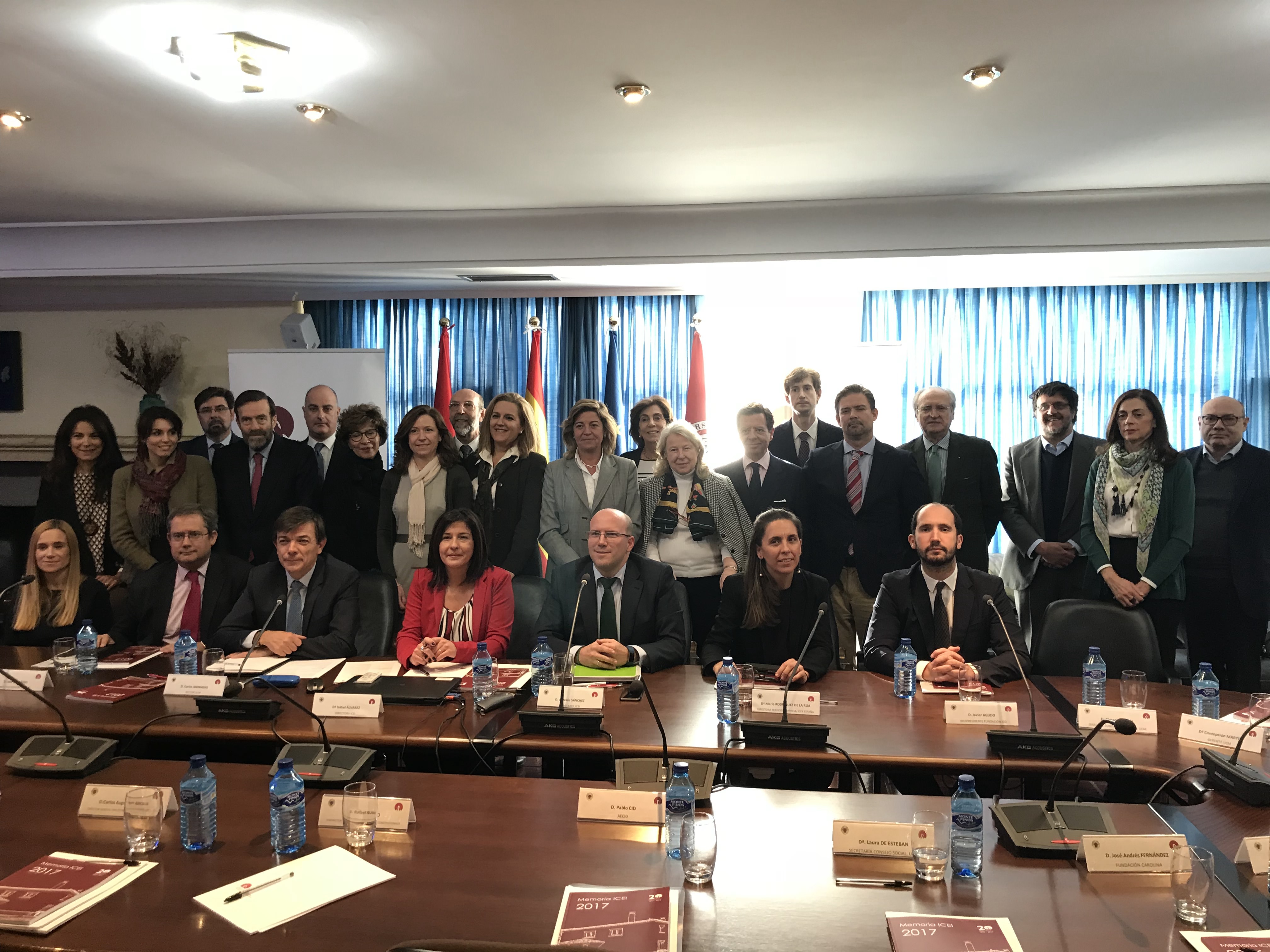 Patronato del ICEI 2016 Patronato del ICEI 2016