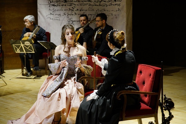 Una de las escenas de la obra con músicos. / Jesús Román Martínez.