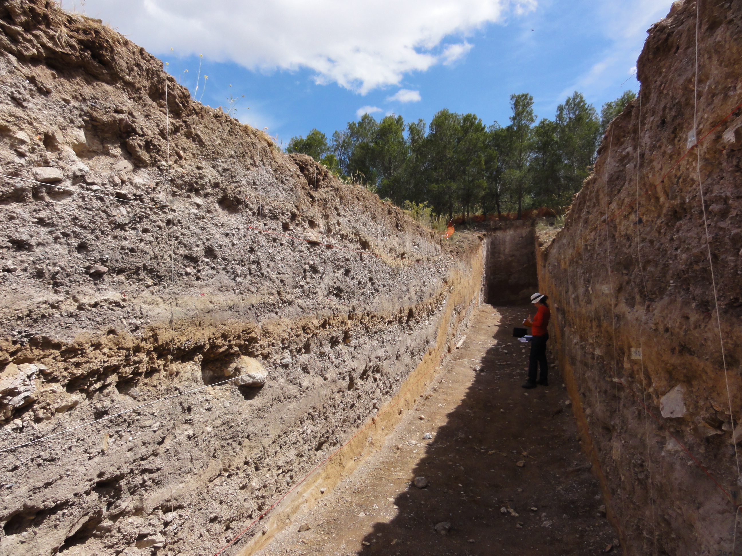 Trinchera de análisis paleosísmico que se analiza durante el máster para estudiar los grandes terremotos prehistóricos de la Falla de Alhama de Murcia