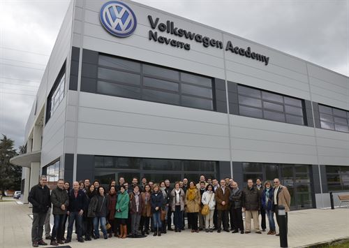 GIPTIC-UCM en ACEDEDOT OMTech 2014 visitando la Volkswagen Academy