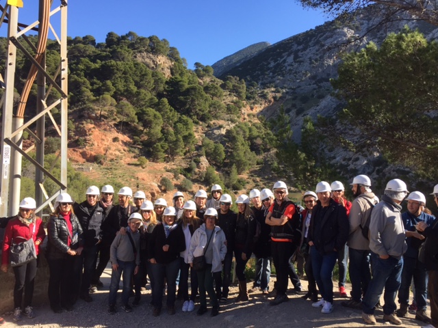 Participantes en la XXX Reunión RedINTUR. Jornada de campo en el Desfiladero de los Gaitanes (Caminito del Rey) (28-11-2015)