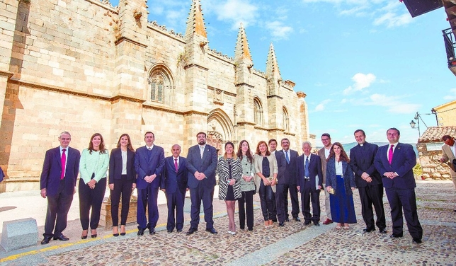 Miembros de la Institución Gran Duque de Alba en Bonilla de la Sierra (10-10-2015)
