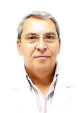 Miguel Ibáñez. Director. Veterinario especialista en comportamiento animal.