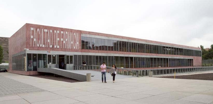La Facultad celebra 100 años de radio en España