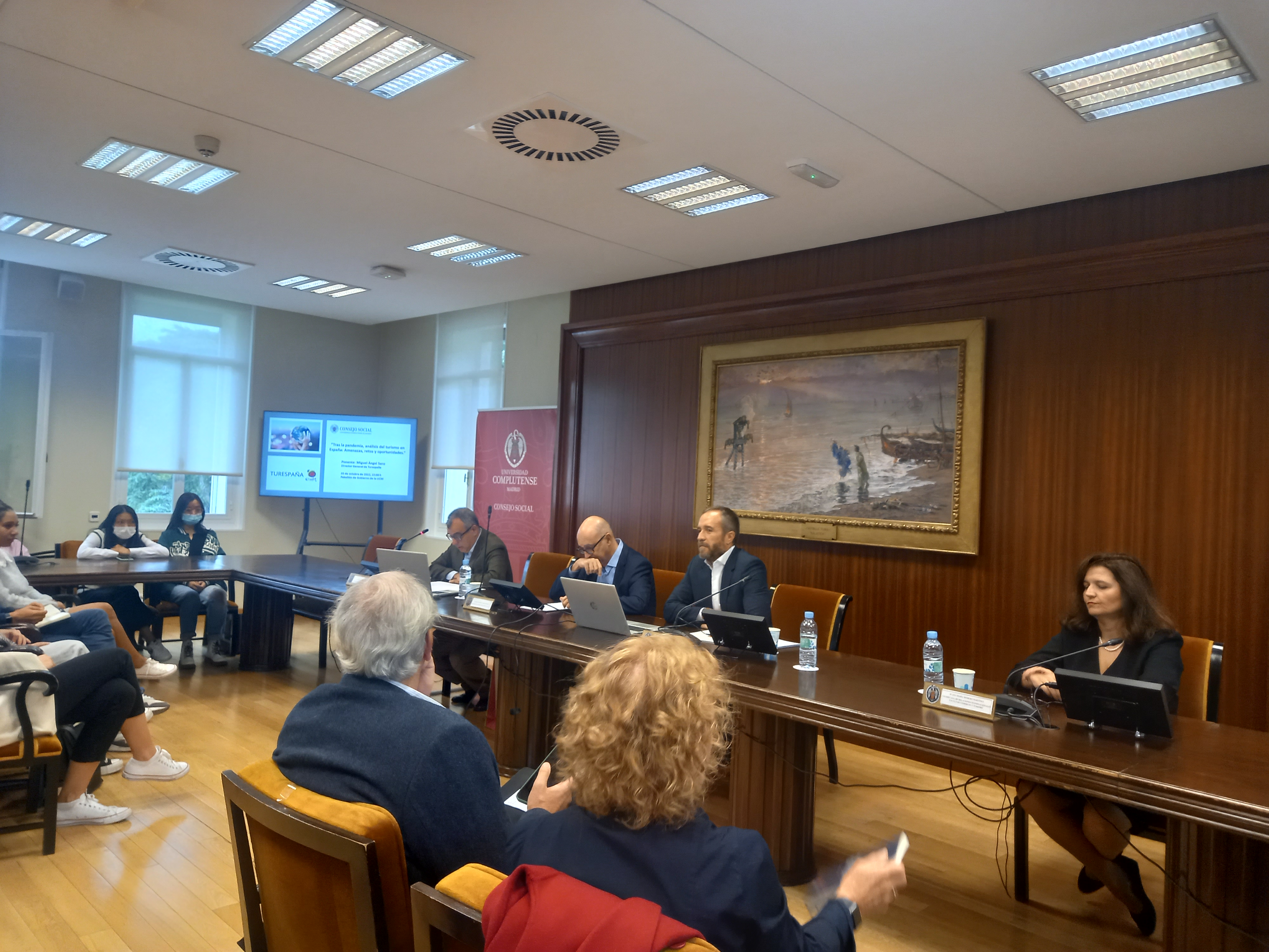 Conferencia del Director General de Turespaña en la Universidad Complutense de Madrid