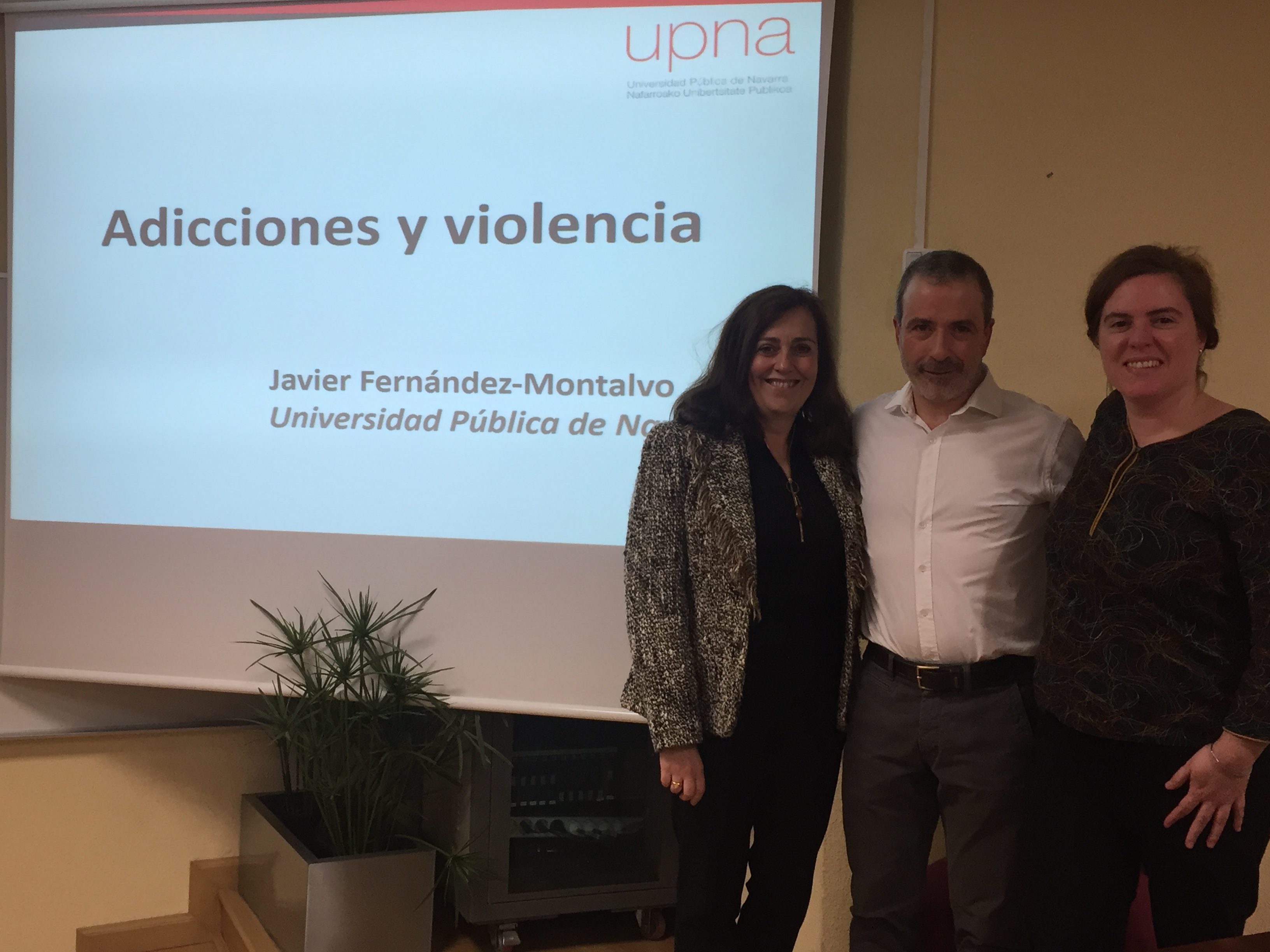 Conferencia "Adicciones y Violencia" del profesor Javier Fernández-Montalvo