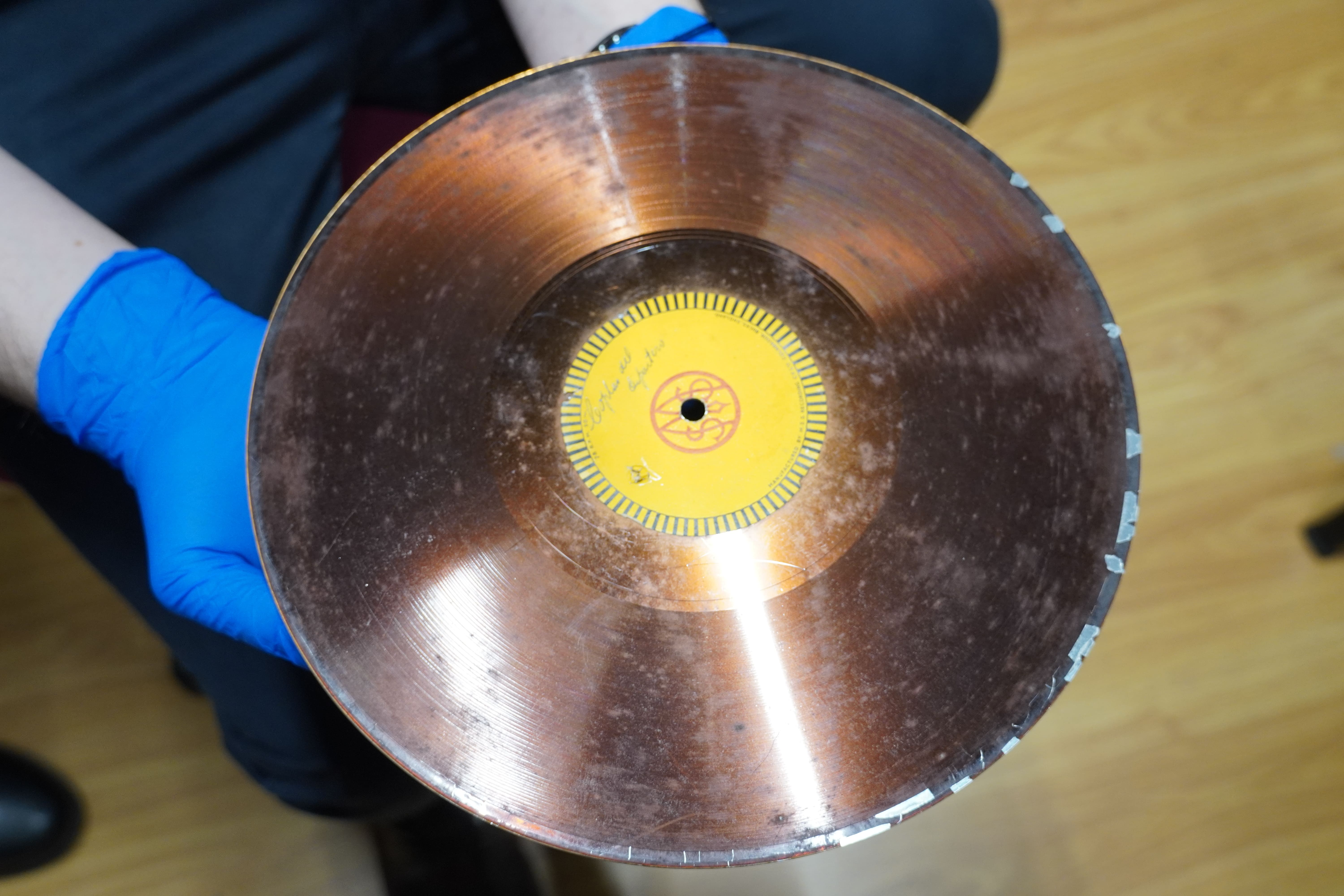 Digitalización de grabaciones en discos instantáneos