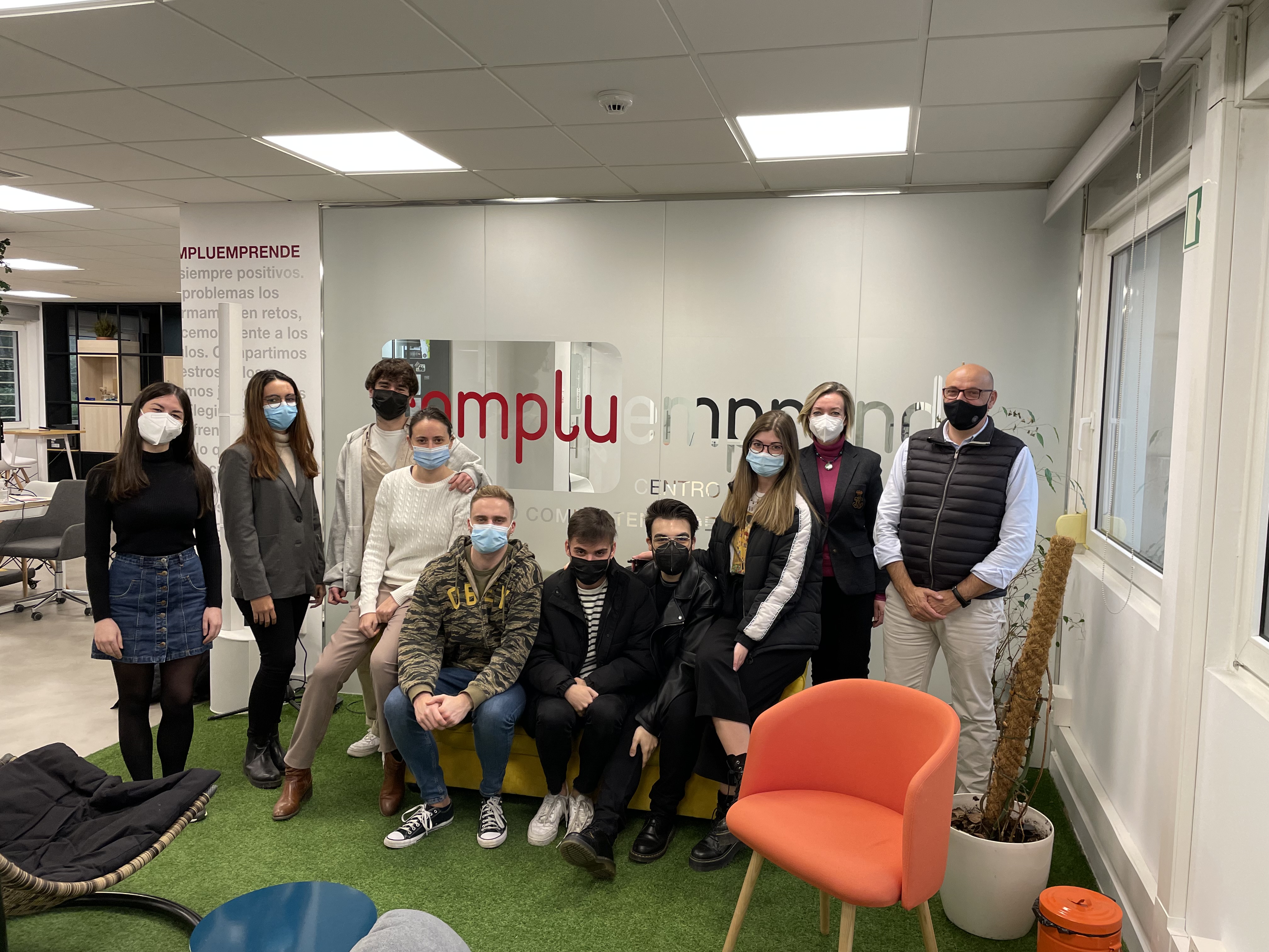 Nuestros estudiantes visitan Compluemprende