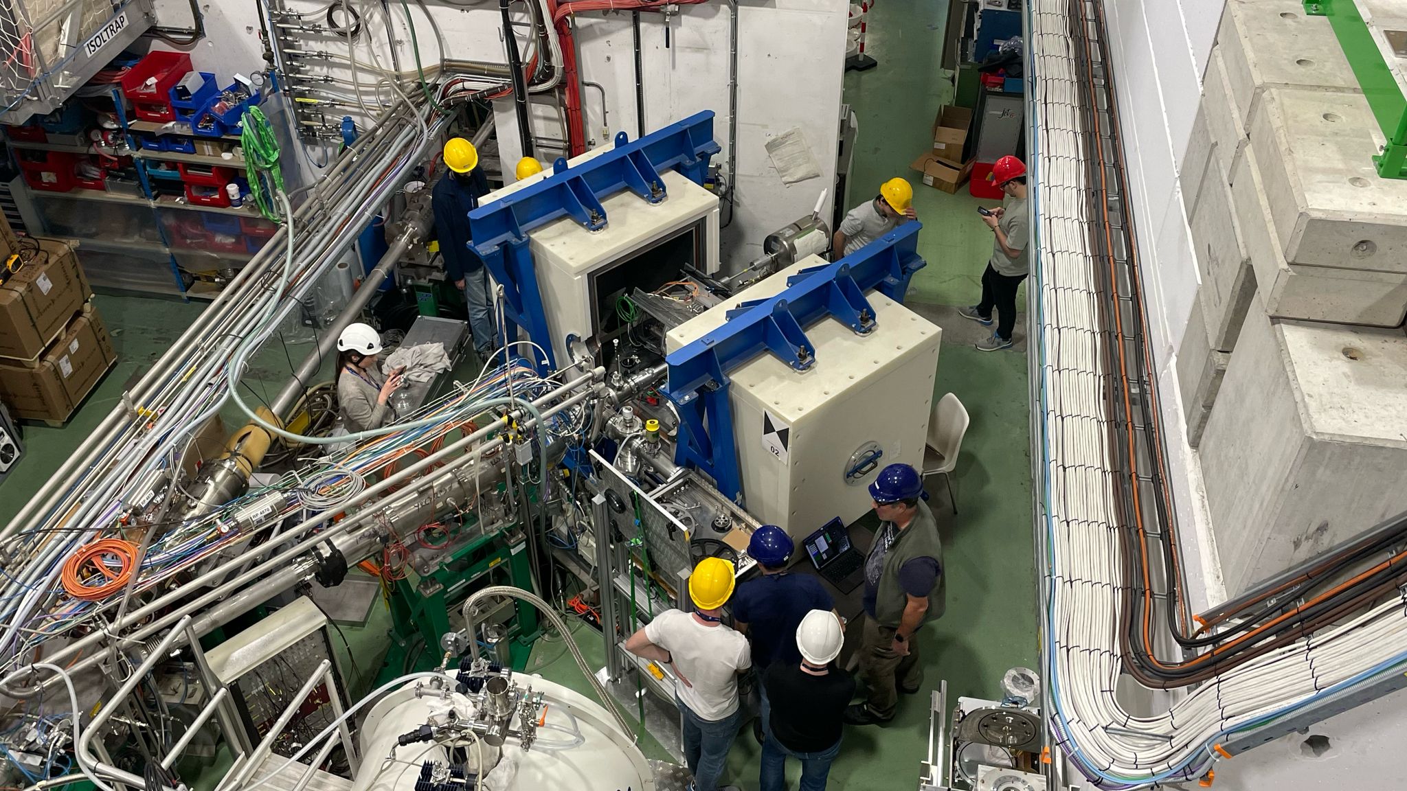 Miembros del Grupo de Física Nuclear participan en experimentos de decaimiento beta en ISOLDE en en la campaña experimental del CERN