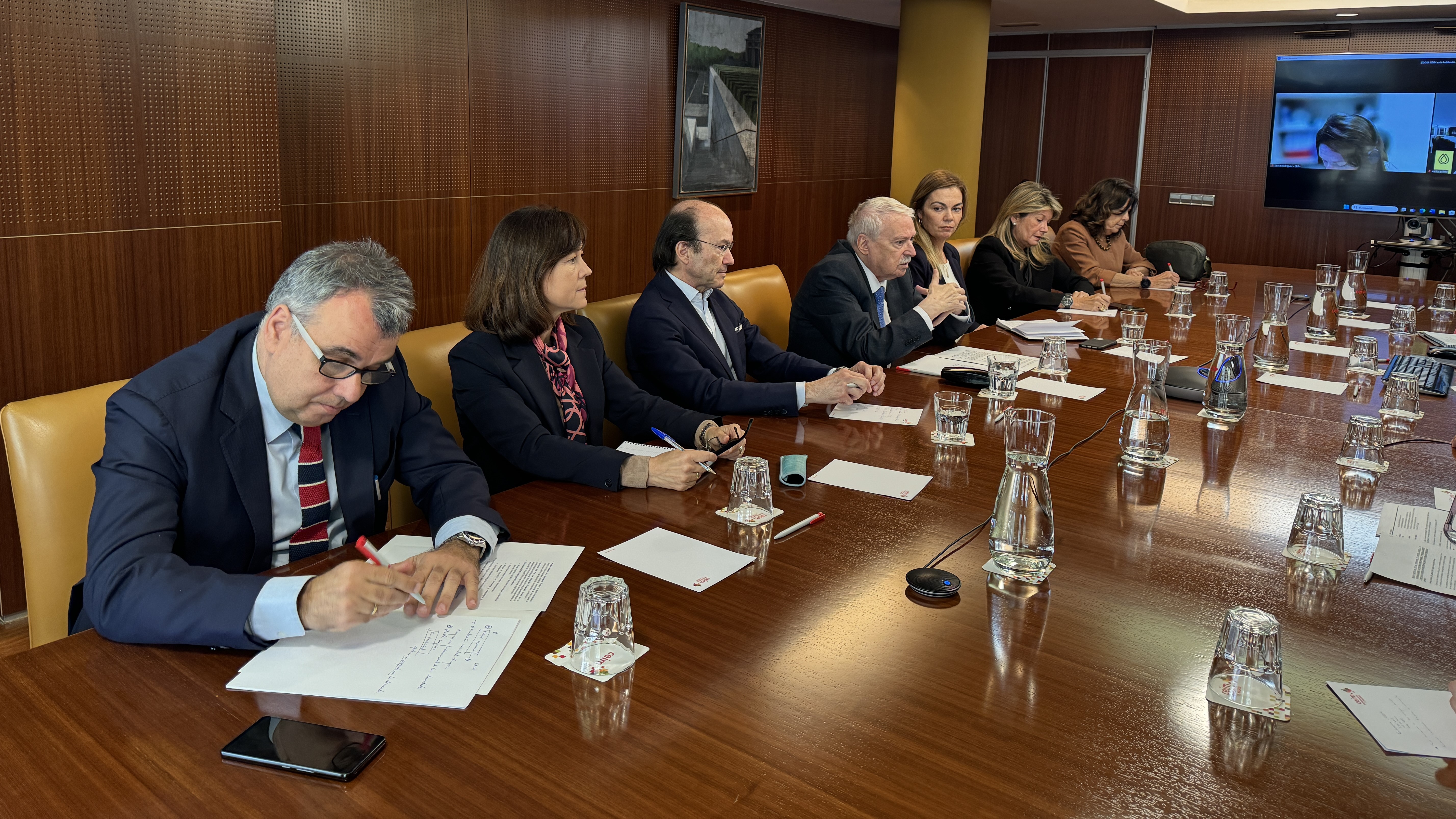 Reunión de los Consejos Sociales de la Comunidad de Madrid con CEIM