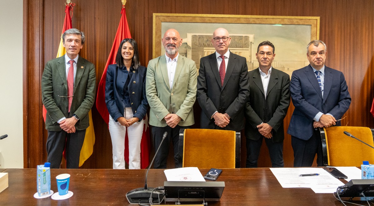 Charla - Coloquio con la Atleta Internacional en el Consejo Social