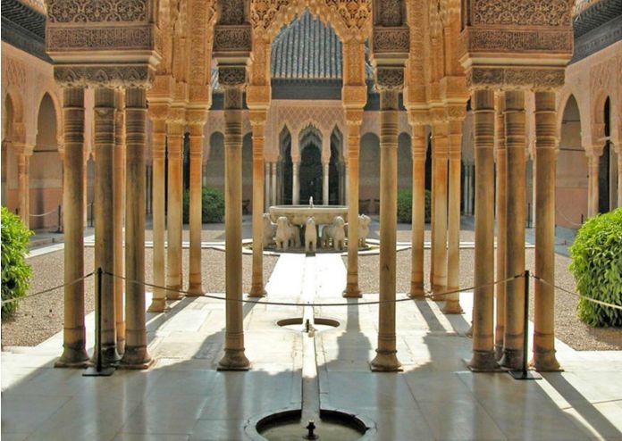 Conferencia «Carlos V y la Alhambra. Desafíos para la Historia del Arte»