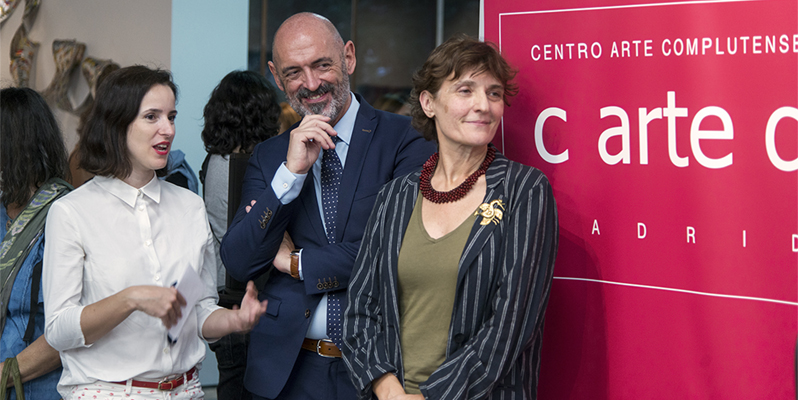 La Bienal de Arte Textil Contemporáneo llena de belleza la Complutense