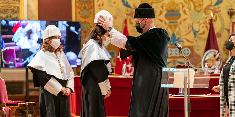 La escultora Cristina Iglesias, nueva doctora honoris causa por la Complutense