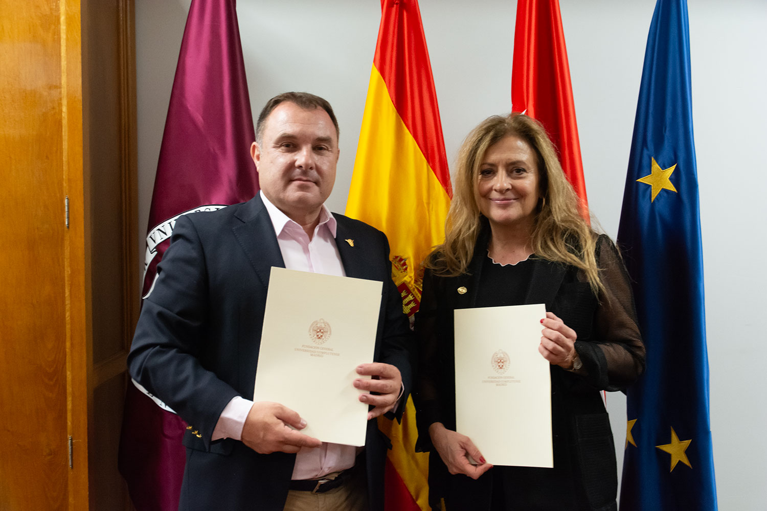 La Fundación Complutense y el Colegio Oficial de Pilotos de Aviación Comercial firman un convenio de colaboración