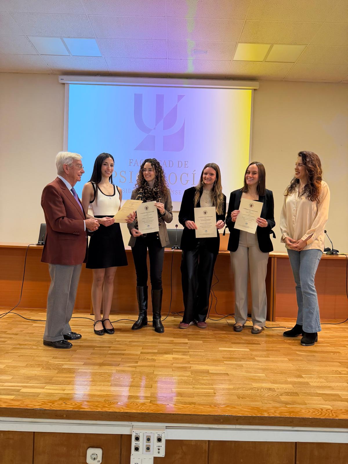 Clausurada la 1.ª edición de la Microcredencial "Psicología y Nutrición. Salud en equilibrio" y abierta la matrícula para la 2.ª que empieza el 15 de mayo 
