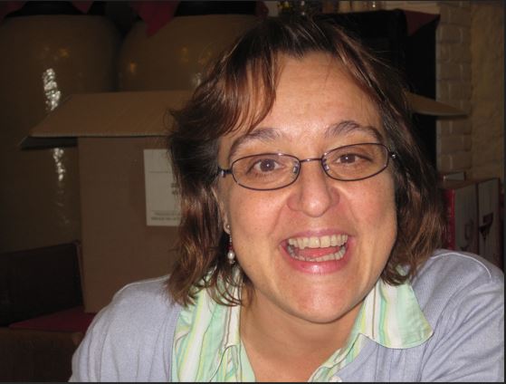 El 28 de mayo se colocó una placa en homenaje a nuestra compañera Alicia Gibello en el laboratorio de docencia que la vio por última vez