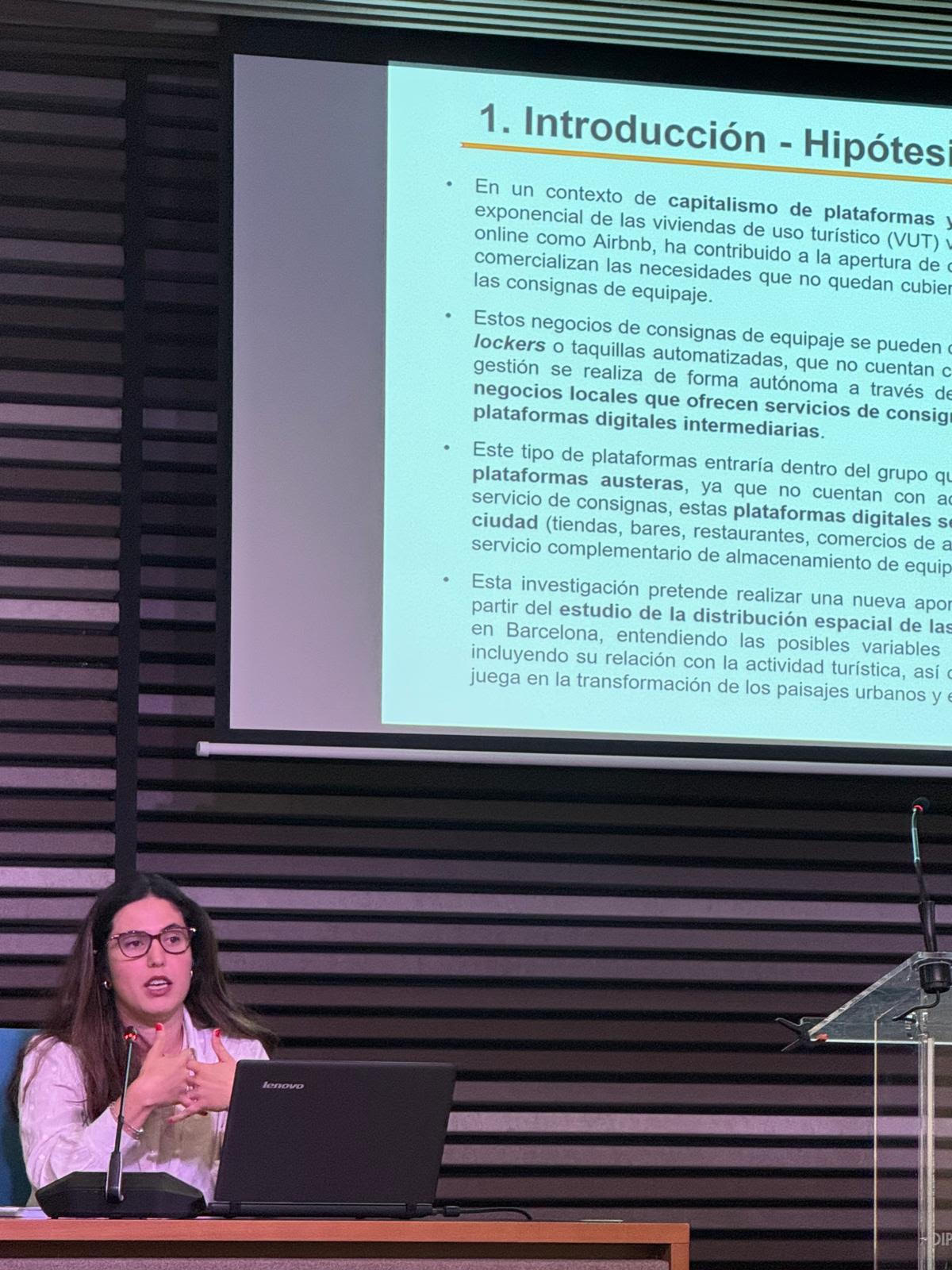 Participación de miembros del grupo de investigación en el XXIX congreso de la AGE en Cáceres