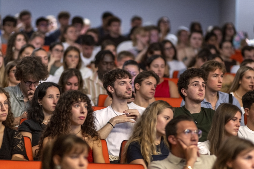 La UCM abre el plazo para solicitar las ayudas Erasmus+ de prácticas internacionales