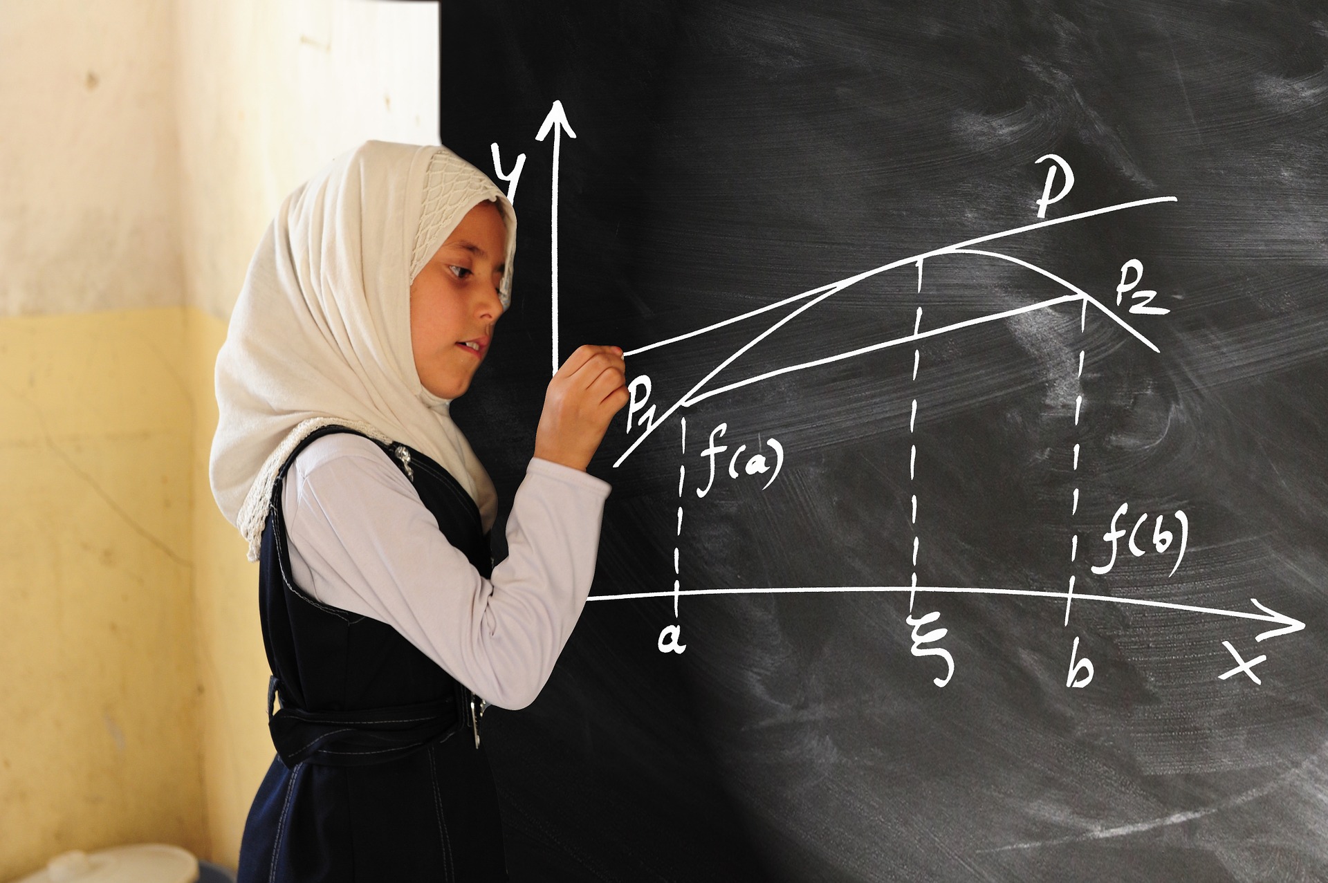 11 DE FEBRERO DÍA INTERNACIONAL DE LA MUJER Y LA NIÑA EN LA CIENCIA