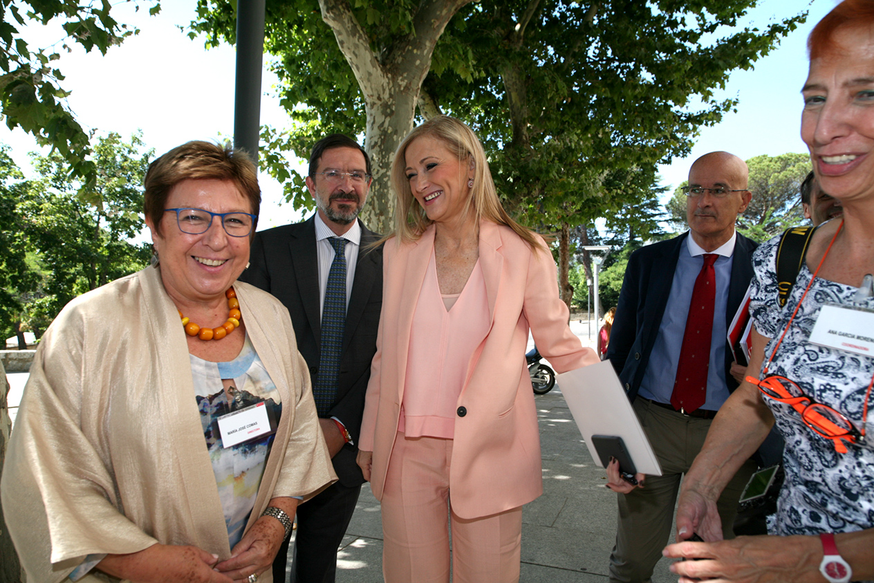 Cifuentes: “Tenemos que hacer autocrítica, pero tampoco hay que fustigarnos”