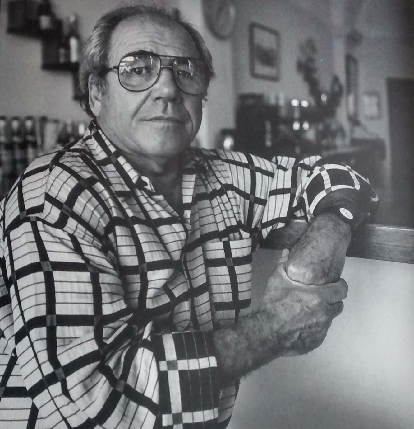 Homenaje a Jean Baudrillard en el décimo aniversario de su muerte