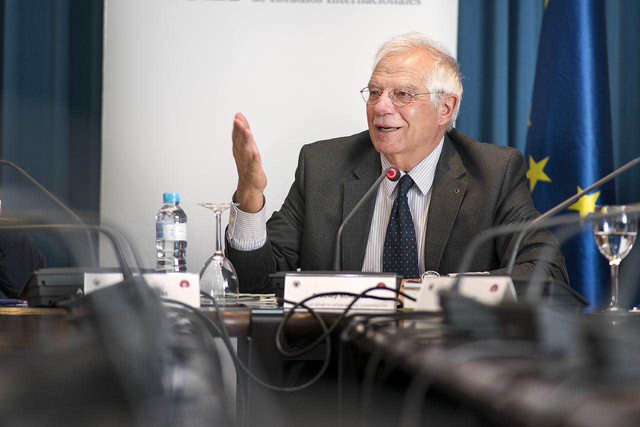 Josep Borrell reflexiona sobre "El papel de la UE en un mundo post Coronavirus"