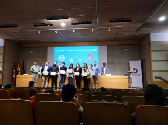La doctoranda Daniela Arias Molinares gana el 1er lugar en el Concurso de Tesis en 3 Minutos 2022