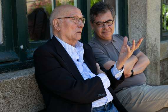 Mario Camus: “No me suelo entretener en los premios, me perturban”