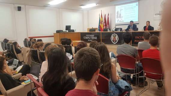 Conferencia "Los Cascos Blancos en Siria".