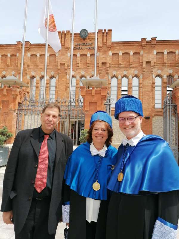Dr. María Vallet-Regí awarded honorary doctorate by Rovira i Virgili University. - 16