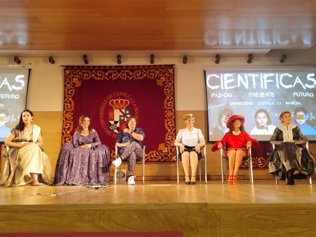 Women Scientists: Past, Present and Future. UCLM. - 13
