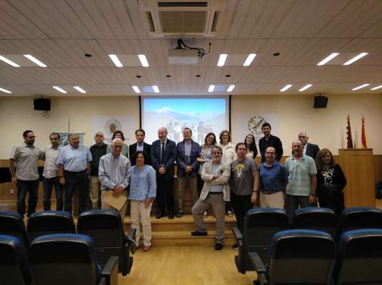 Concedido el premio "Piolet de Honor" al profesor Dr. Augusto Pérez Alberti