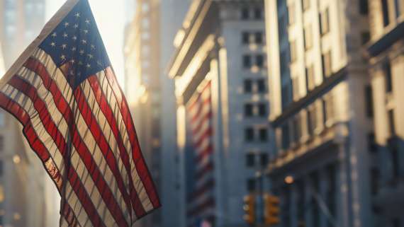 Becas Fulbright para jóvenes titulados superiores que estén interesados en realizar programas de Master’s o Ph.D en universidades estadounidenses.