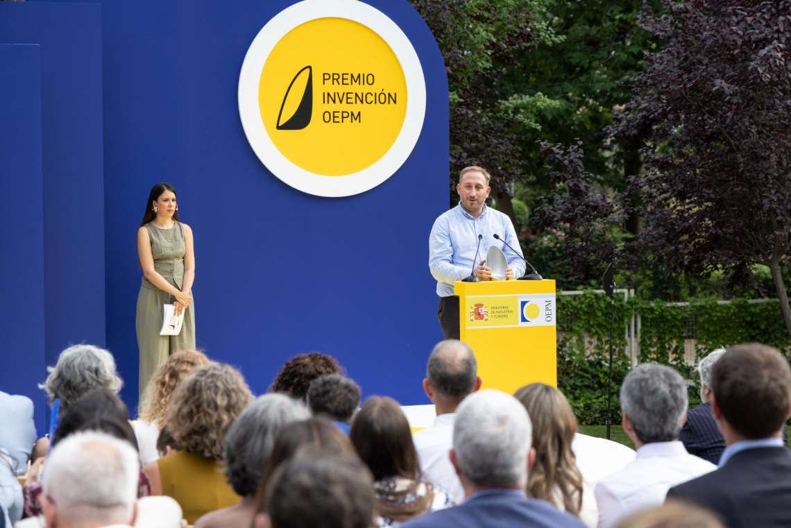 Jesús del Hoyo, premio a la mejor patente de inventor joven - 7