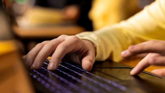 El Ayuntamiento de Madrid convoca proceso selectivo para la provisión de veintiséis plazas de Técnico/a Medio de Tecnologías de la Información y la Comunicación.