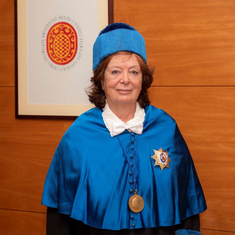 Dr. María Vallet-Regí awarded honorary doctorate by Rovira i Virgili University. - 21